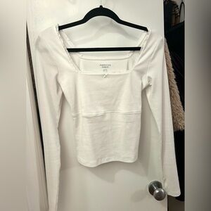 Aerie long sleeve shirt